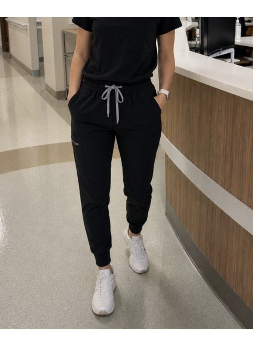 Figs Scrubs Zamora Black Joggers Size Small